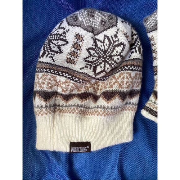 Muk Luks Fairisle Print Winter Beanie Hat And Fingerless Gloves Hand Warmers OS - Picture 6 of 9